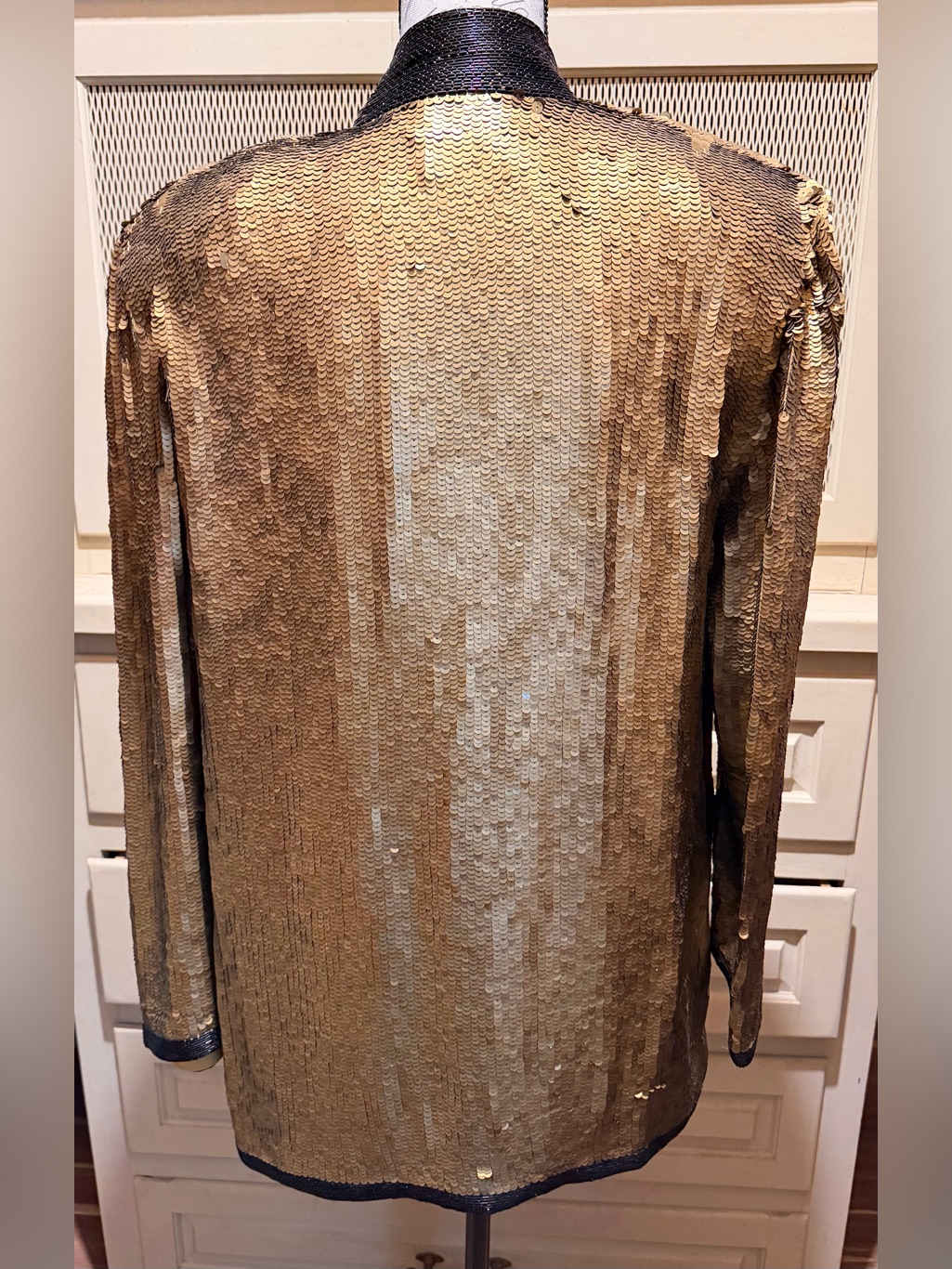 Vtg Bergdorf Goodman Nights New York Gold Sequin Silk Blazer Jacket — image 3 of 4